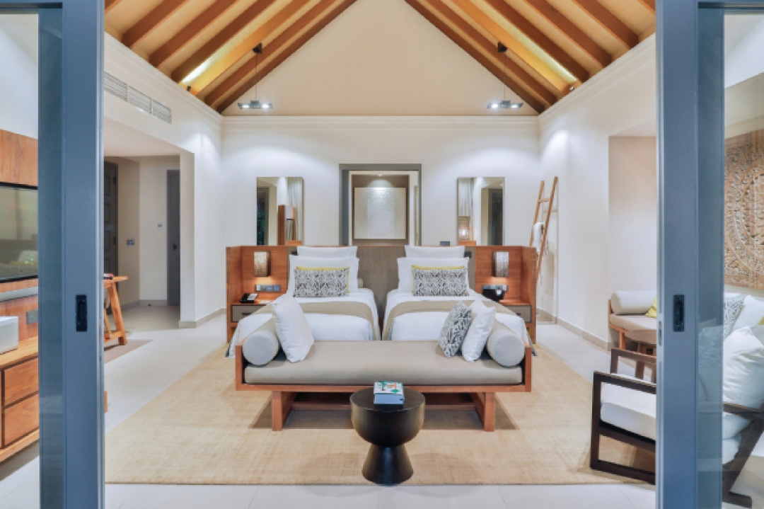2 Bedrooms Beach Pool Residence