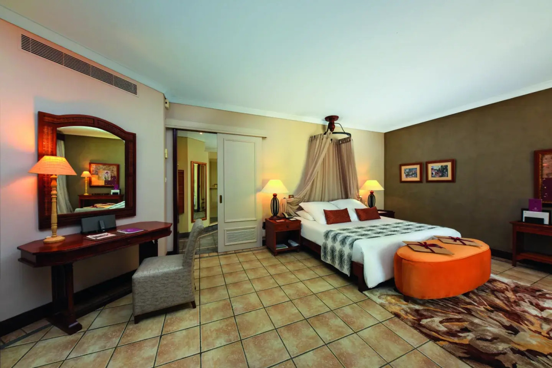 Zen Senior Suite beachfront