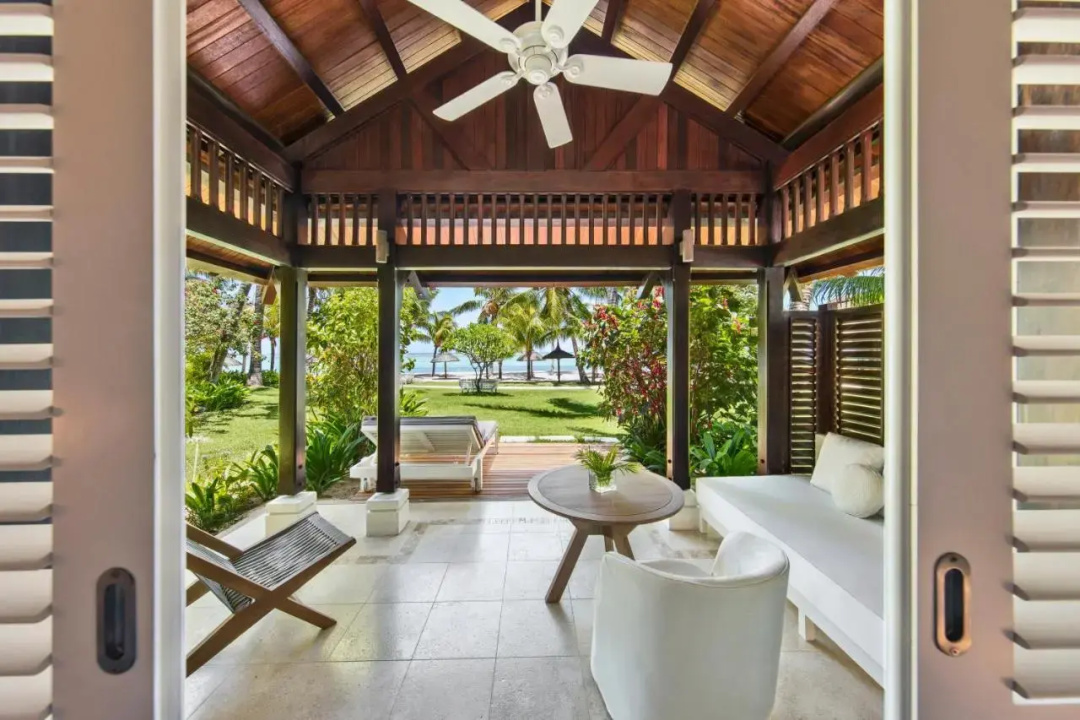 LUX* Le Morne — the grounds