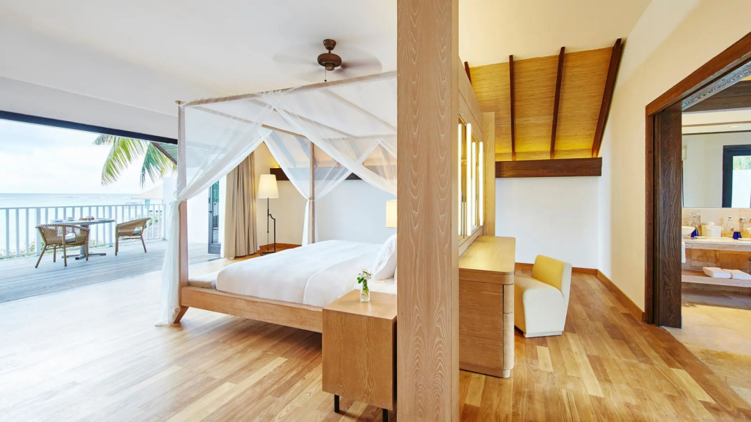 2 Bedrooms Beach House