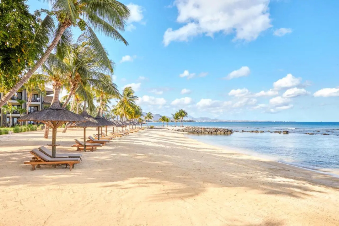 InterContinental Resort Mauritius — the beach
