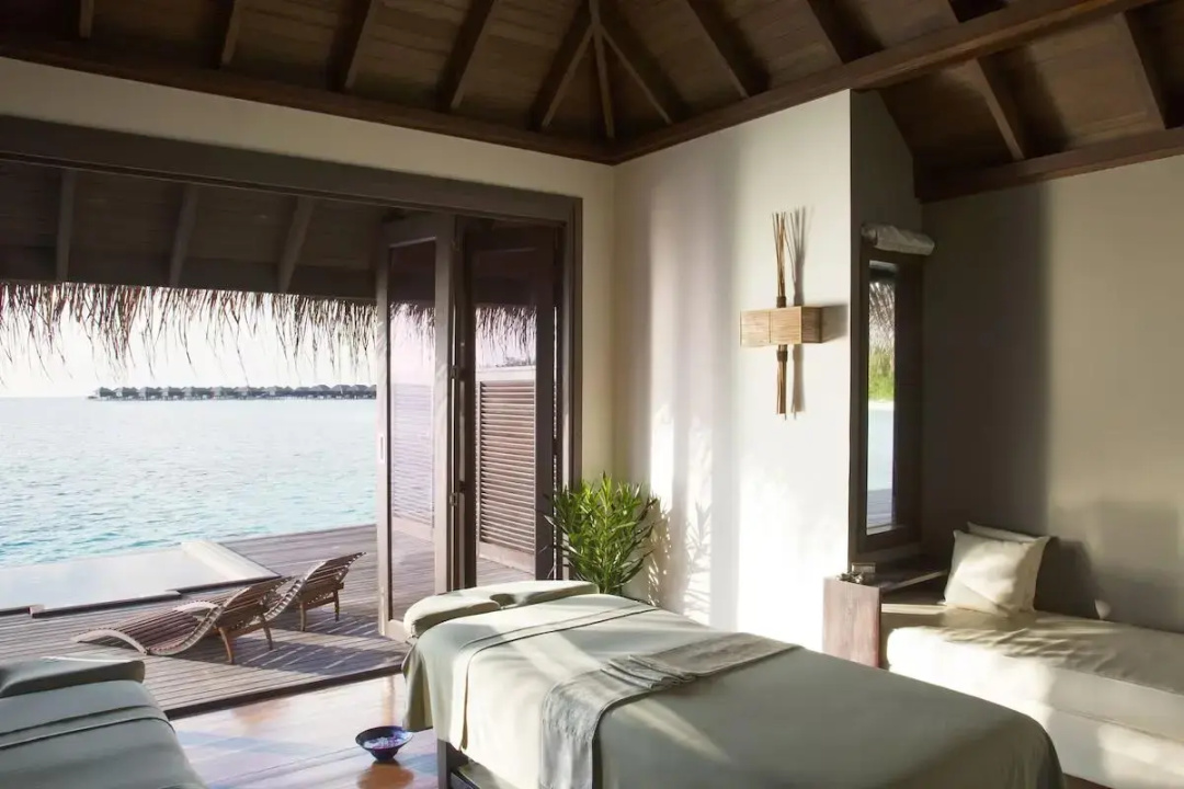 Coco Bodu Hithi Resort — a balcony