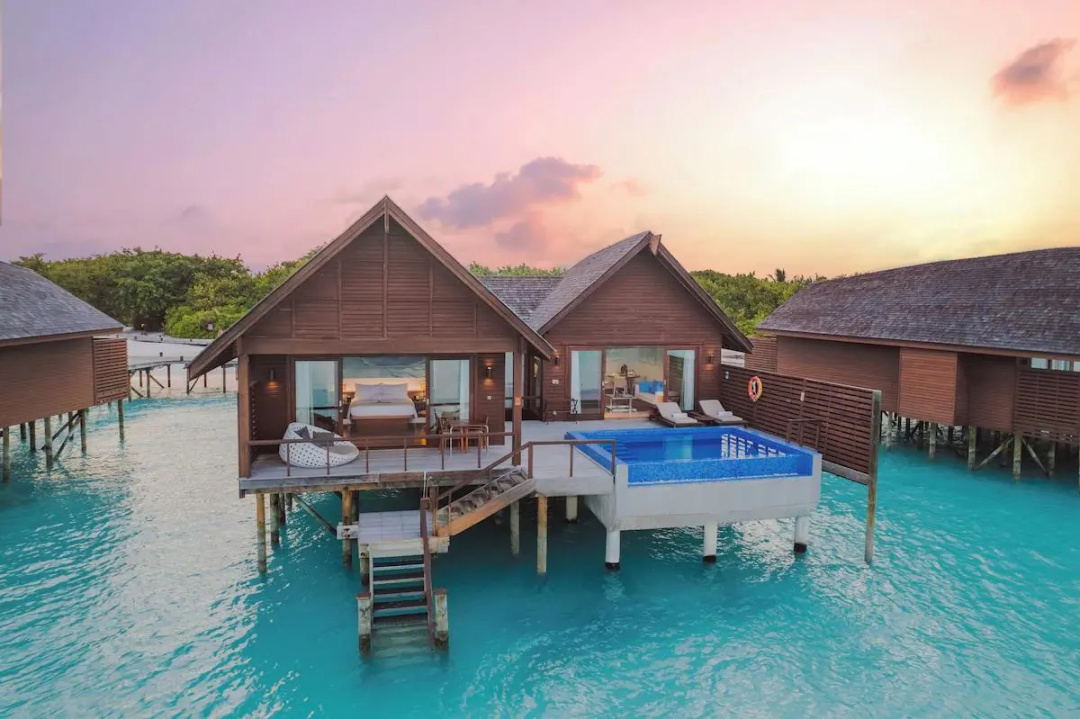Hideaway Beach Resort & Spa — the grounds