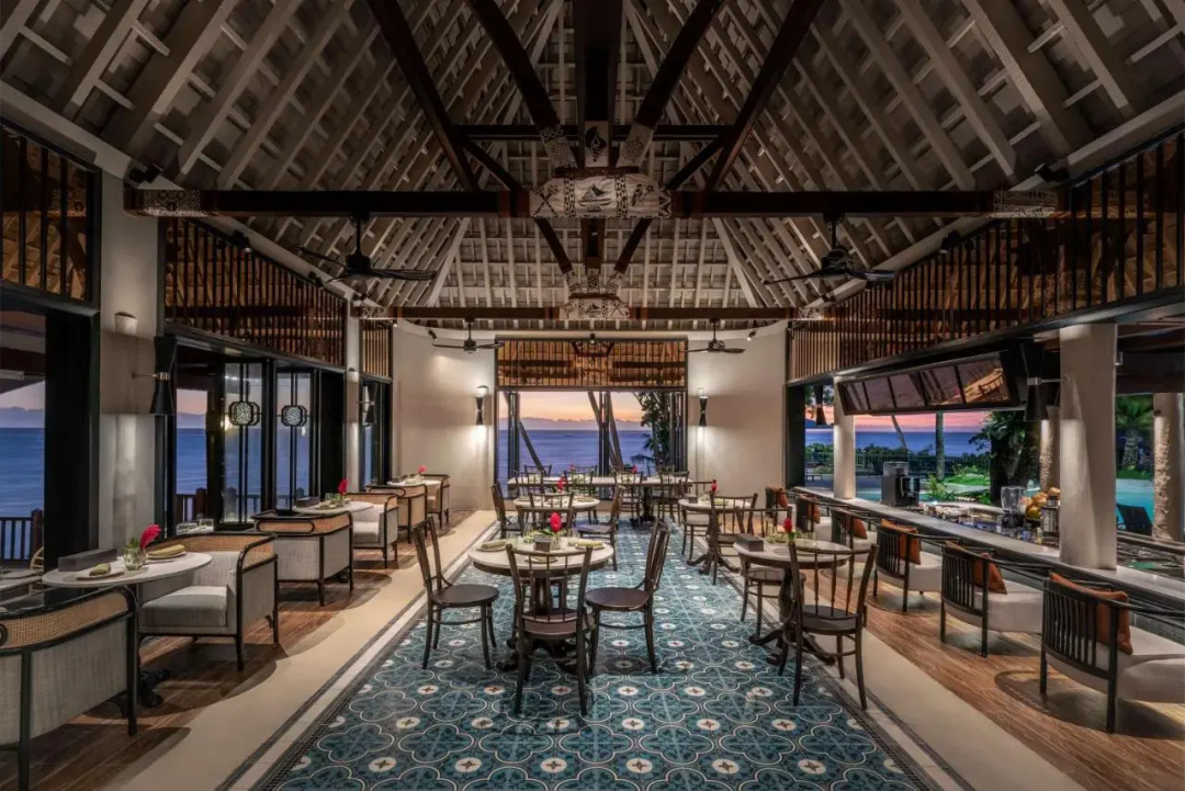 Shangri-La Yanuca Island, Fiji — dining