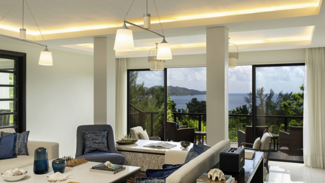 4 Bedrooms Pool Residence