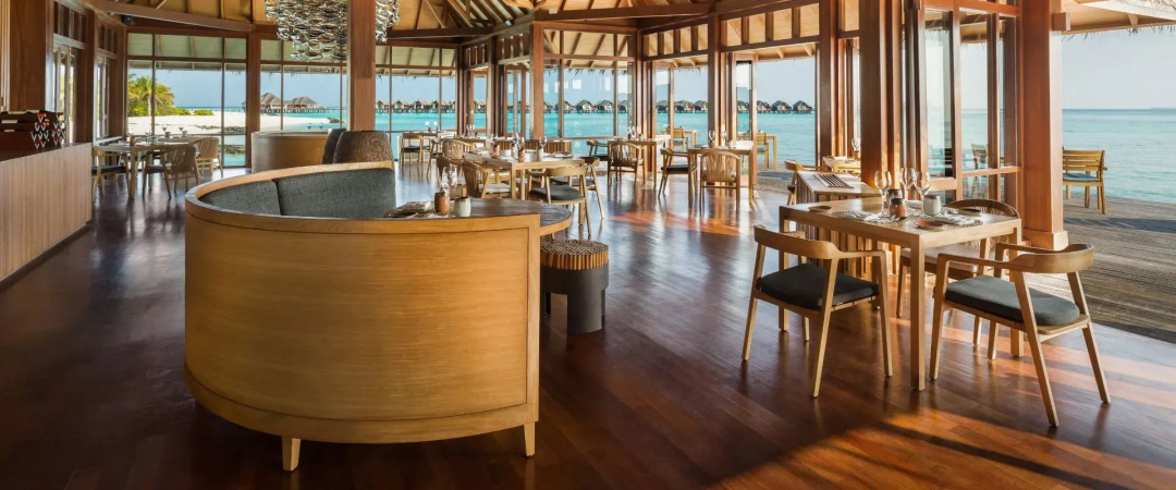 Heritance Aarah — dining