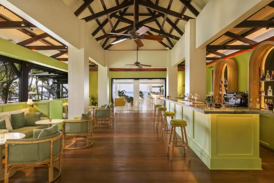 LUX* Le Morne — dining