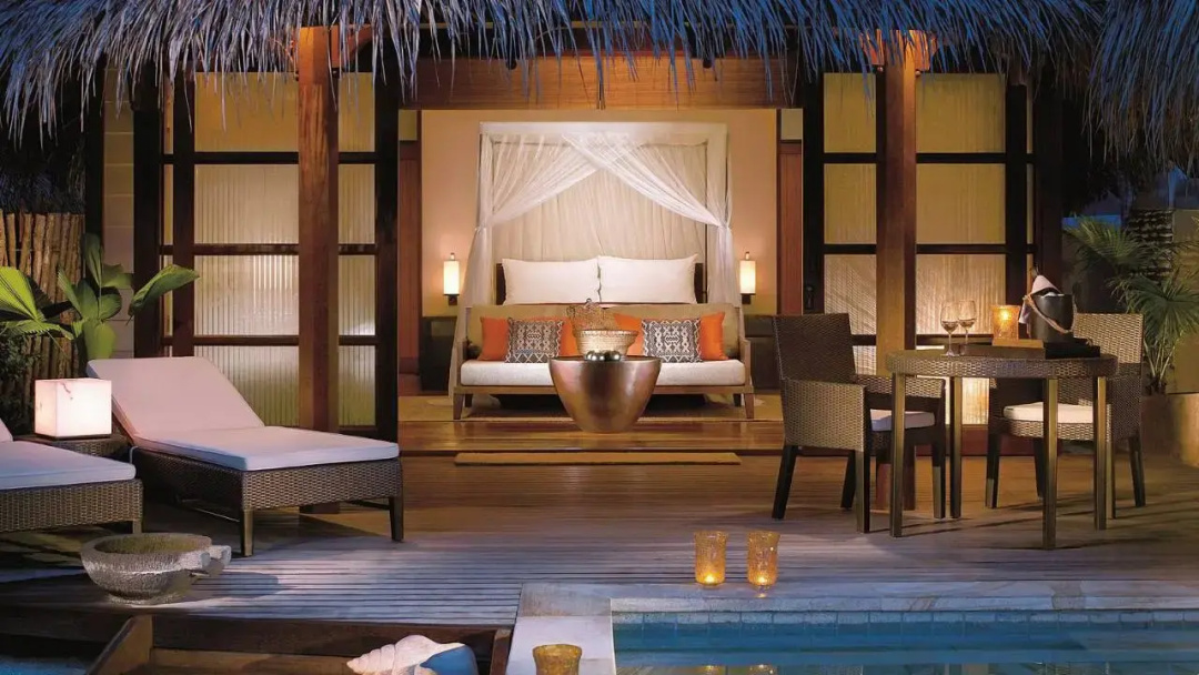 Four Seasons Resort Maldives at Kuda Huraa — the grounds