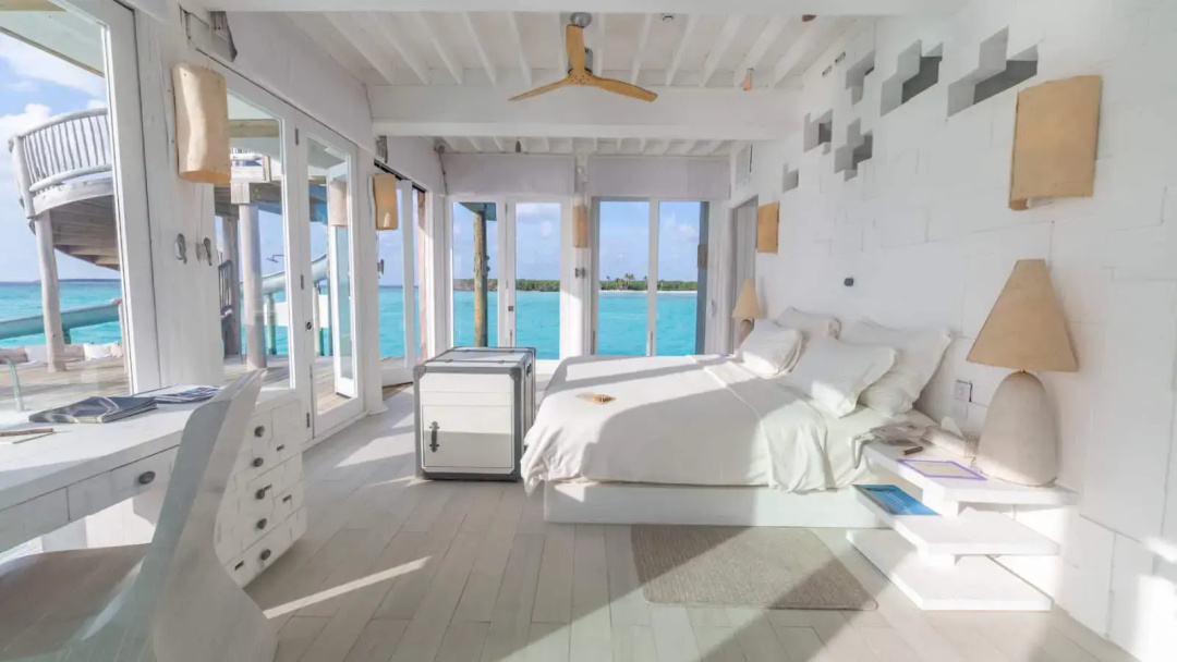 3 Bedrooms Water with Slide Retreat