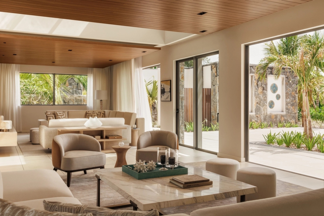 6 Bedrooms Private Homes with Pool
