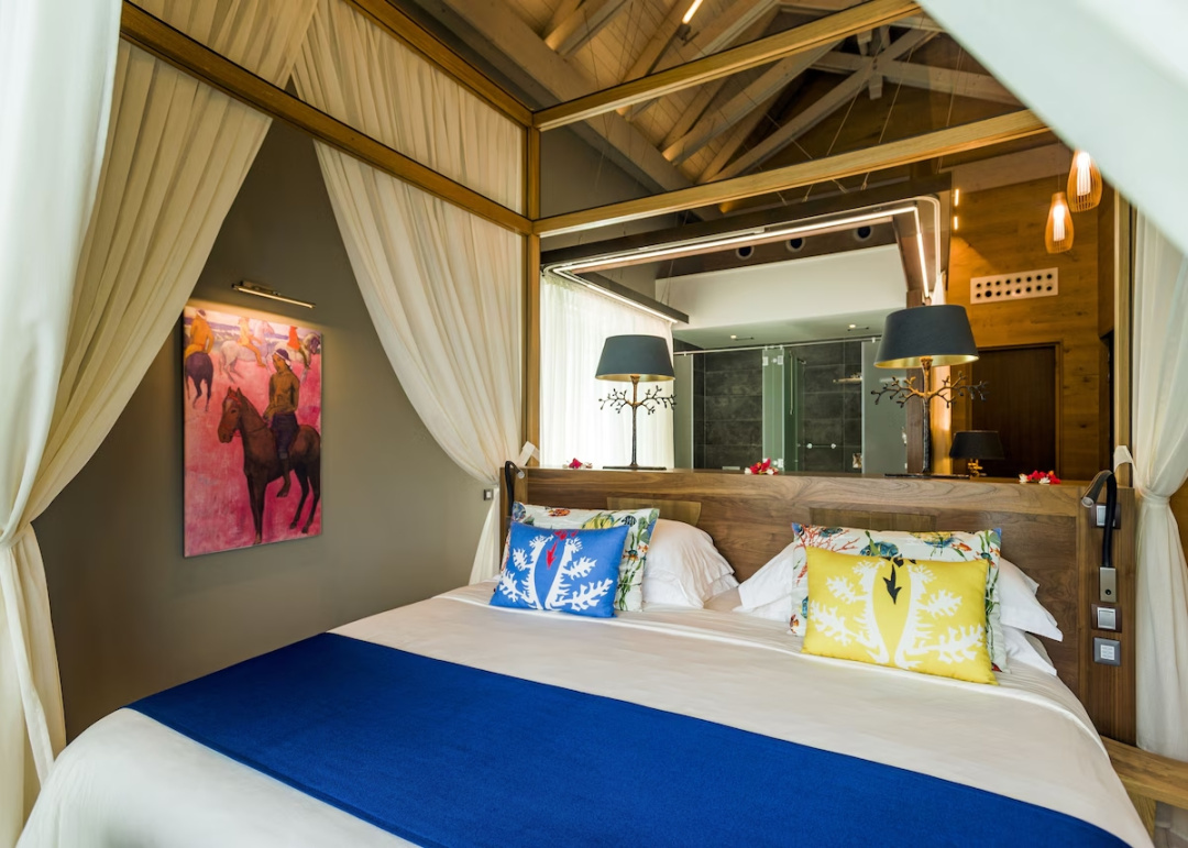 InterContinental Bora Bora Resort Thalasso Spa — a room