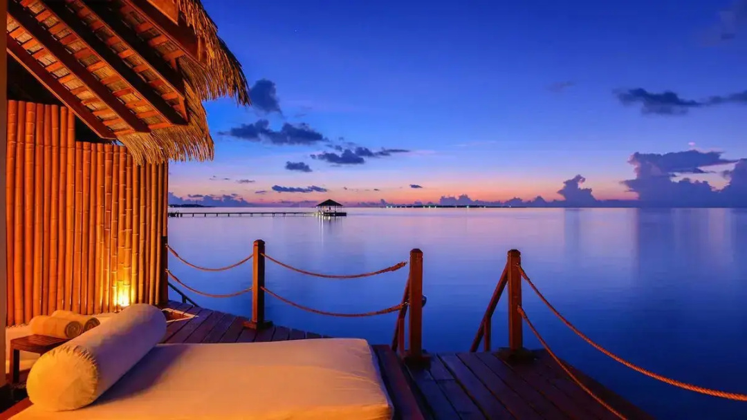 Adaaran Prestige Water Villas — the grounds