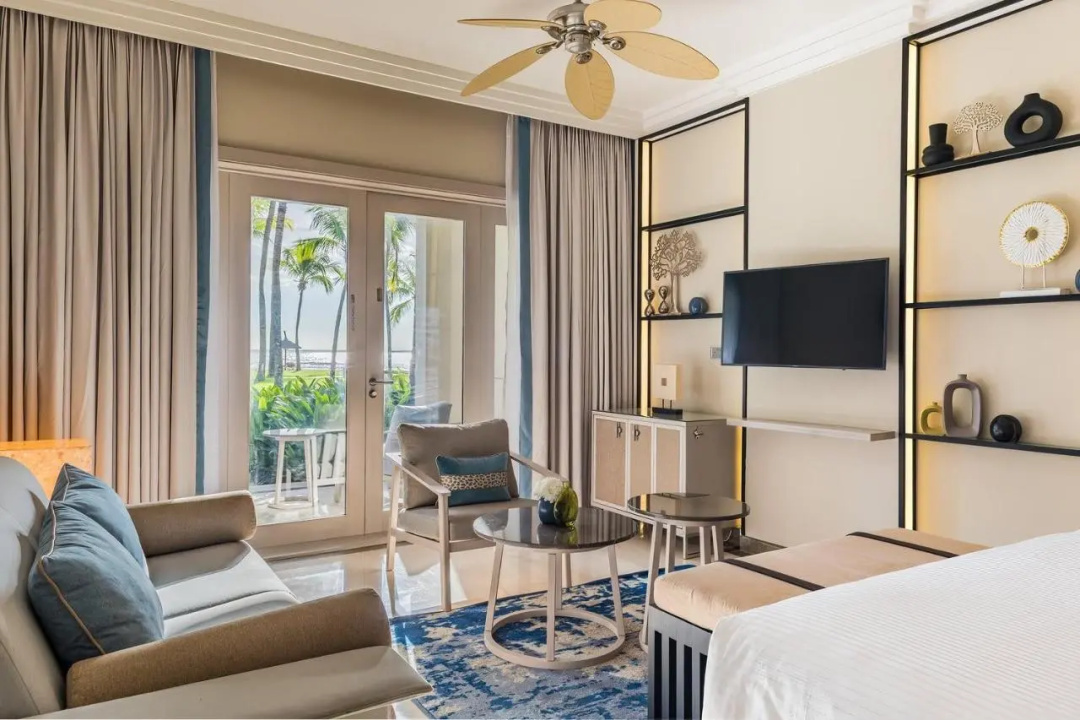 InterContinental Resort Mauritius — a balcony