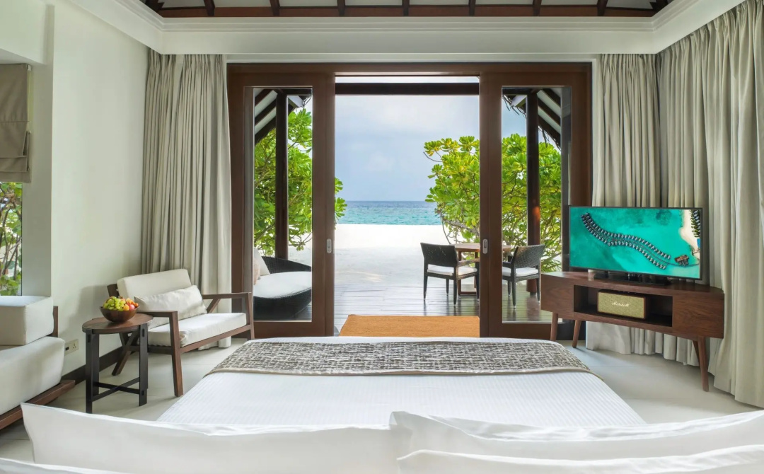 2 Bedrooms Pool Beach Family Villa