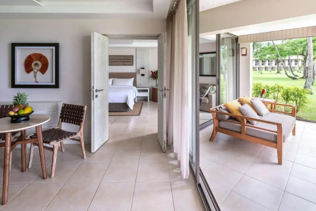 Shangri-La Yanuca Island, Fiji — a room