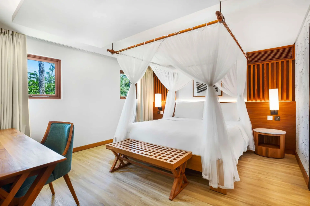 Deluxe Suite with ocean view