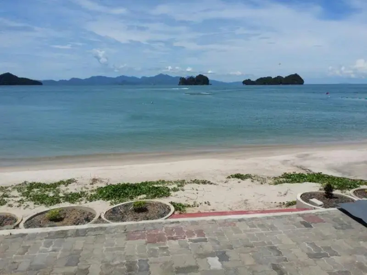 De Balqis Beach Resorts