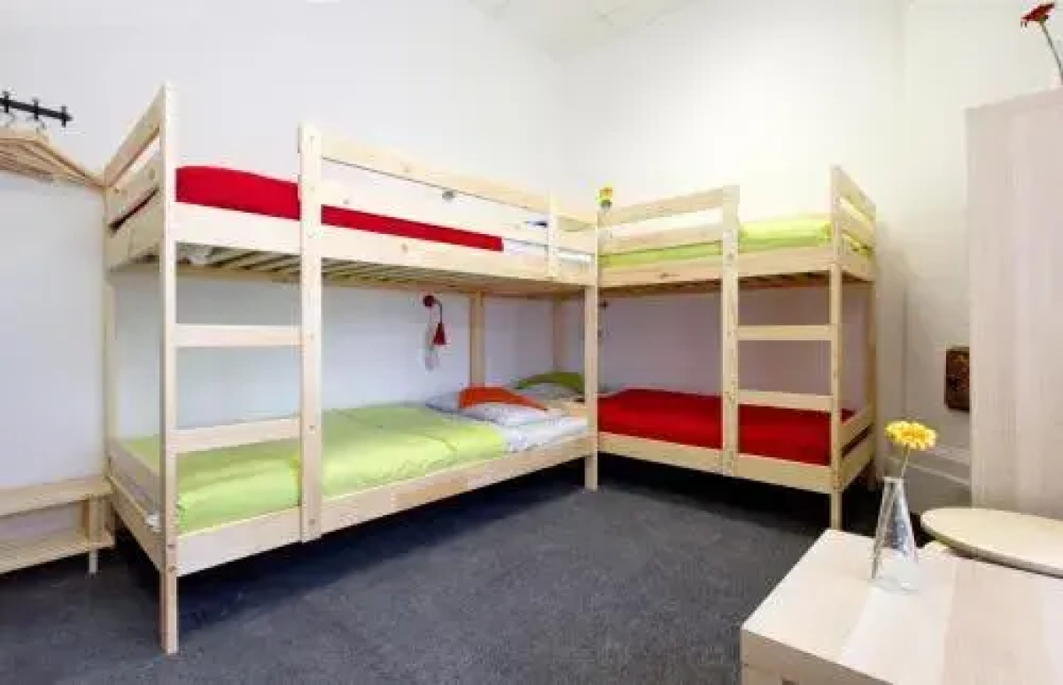 Sculptor Hostel