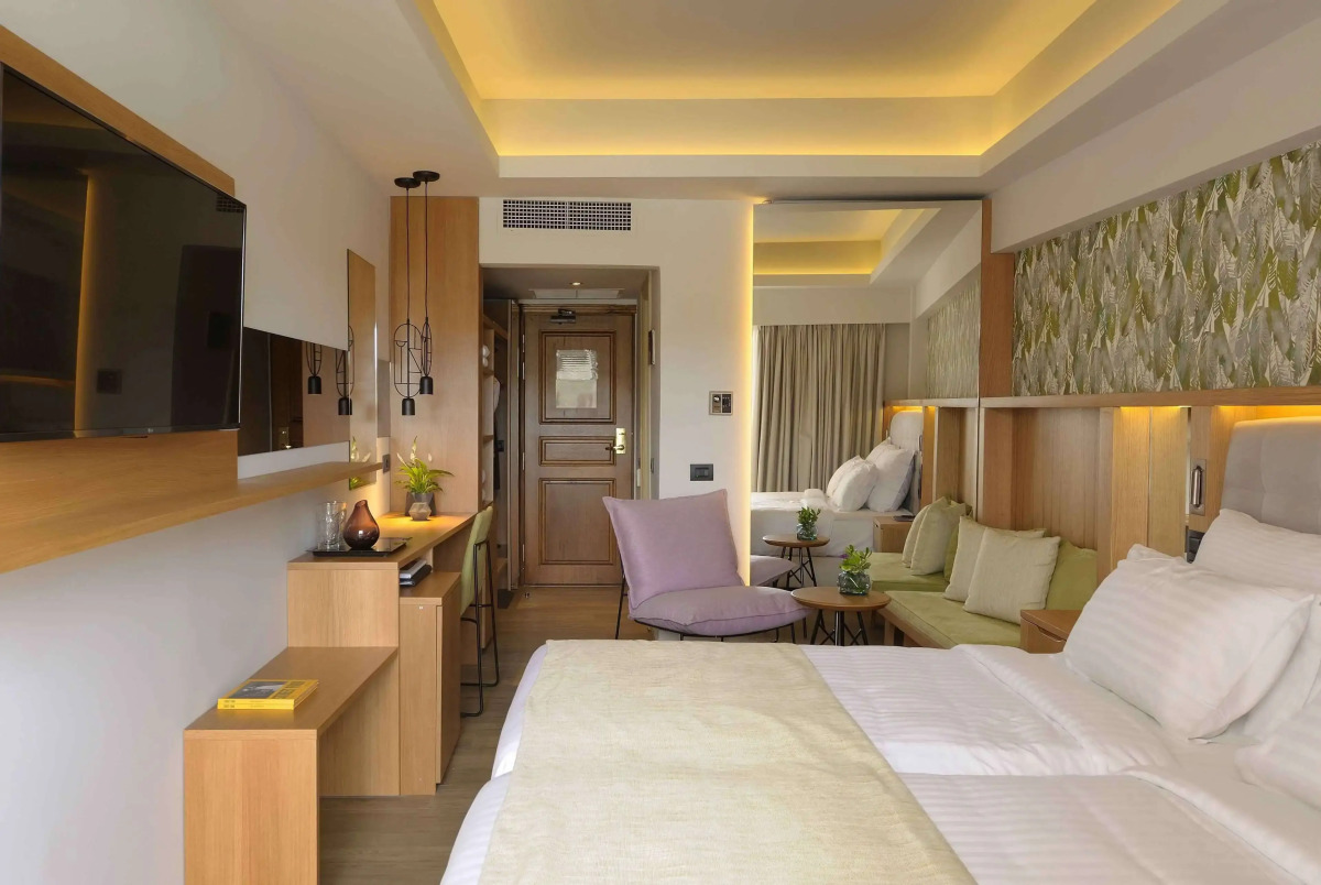 Отель Dolce Athens A tica Riviera