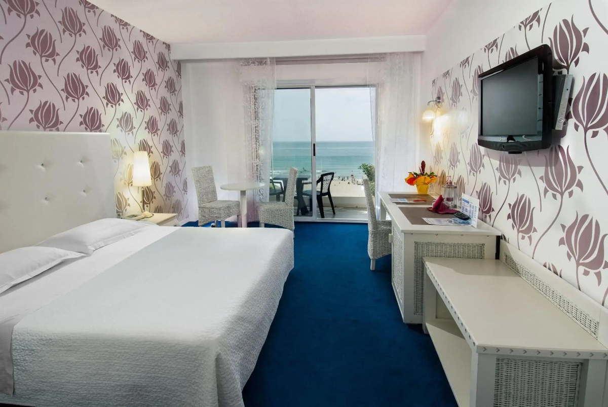 Hotel Mediterraneo