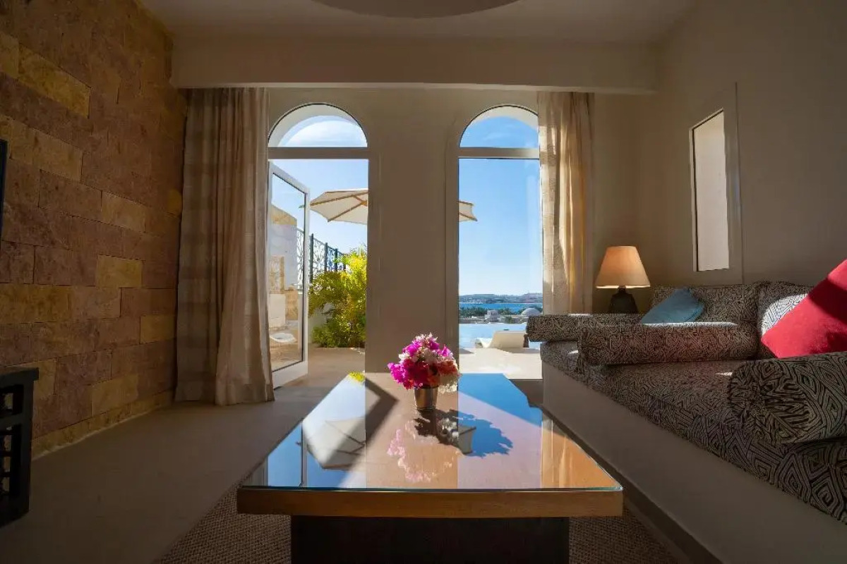 Fort Arabesque Resort, Spa & Villas