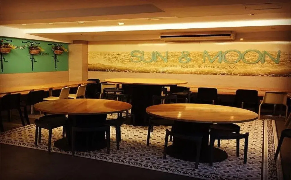 Хостел Sun & Moon