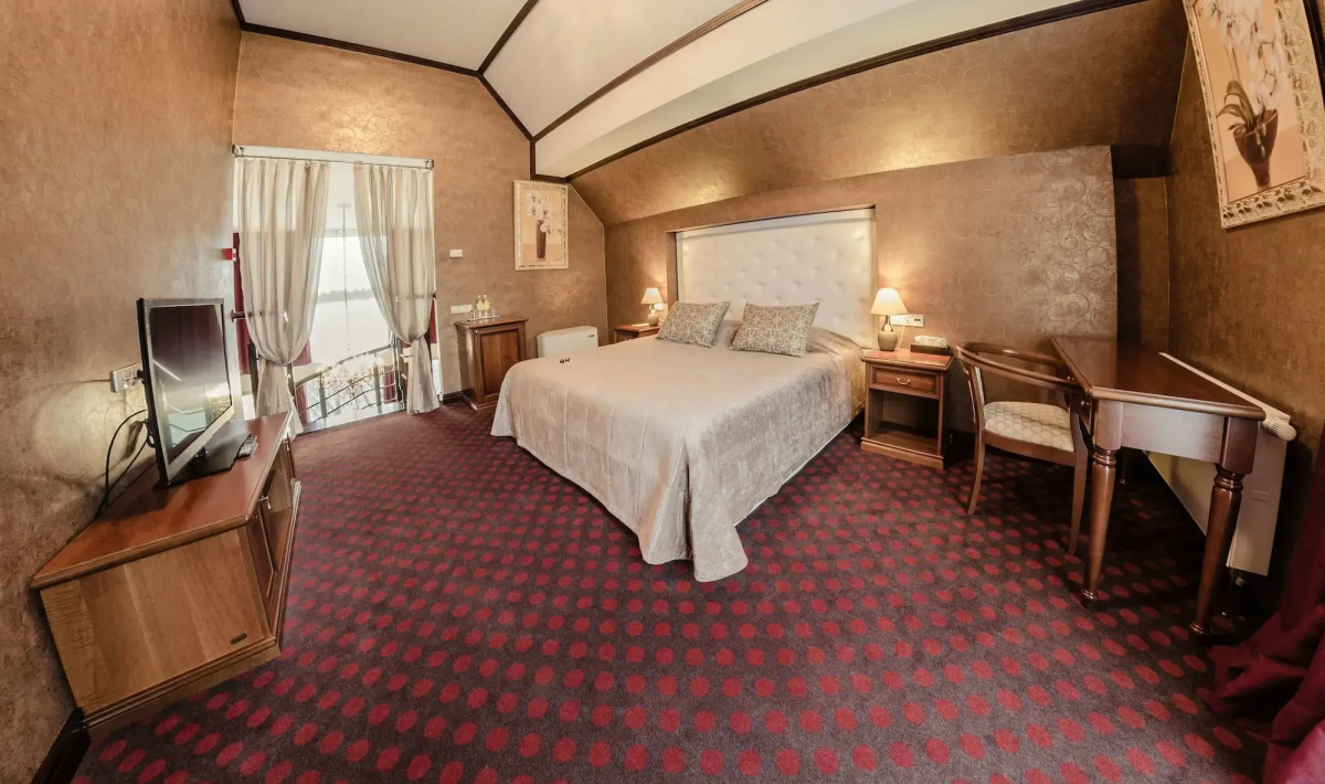 Парк-отель «Голосеево»