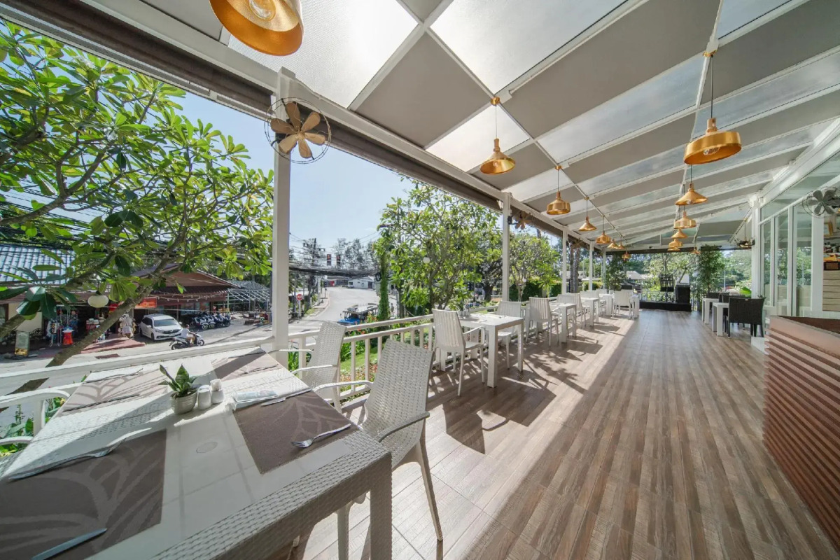 Отель Rawai Palm Beach Resort