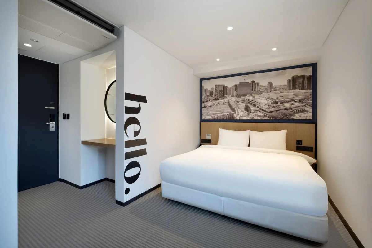 Travelodge Myeongdong City Hall