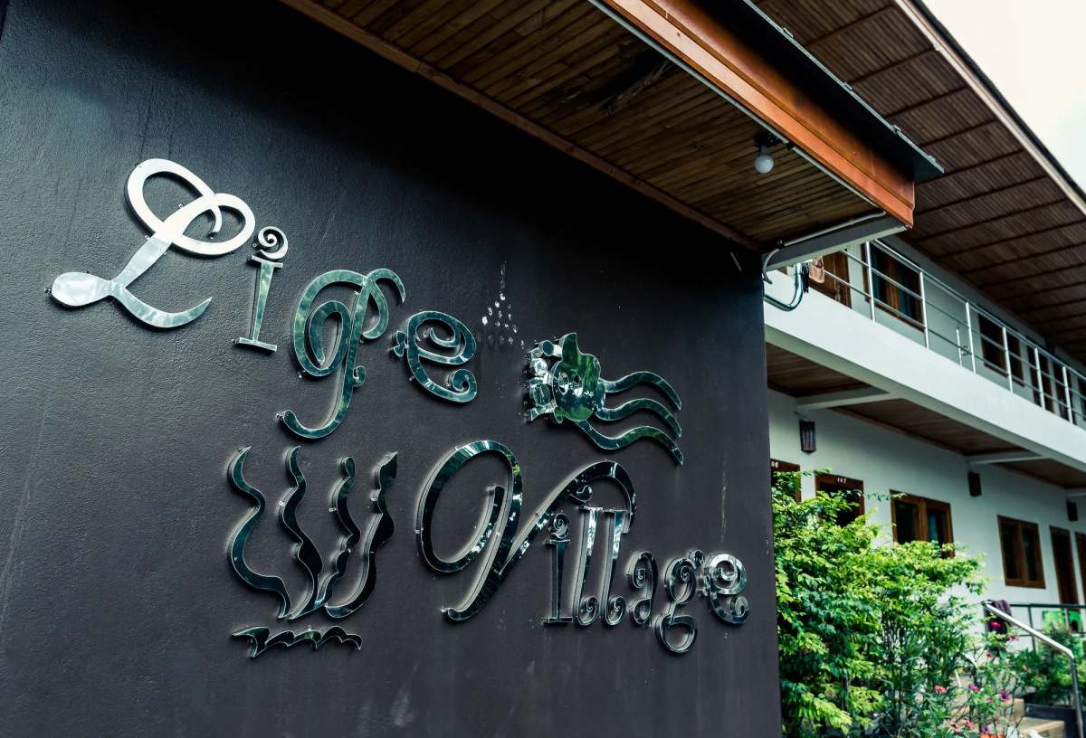 Lipe Village Resort