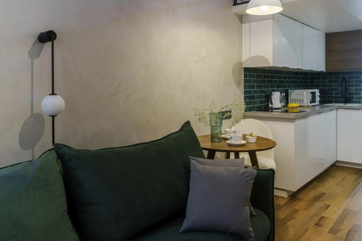 Апартаменты на Нижняя Первомайская 64