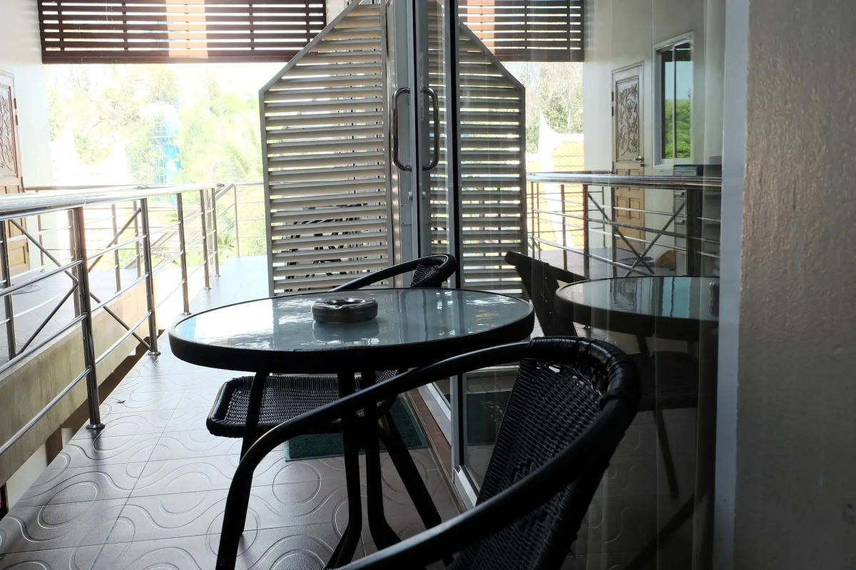 Chilli Hotel & Restaurant