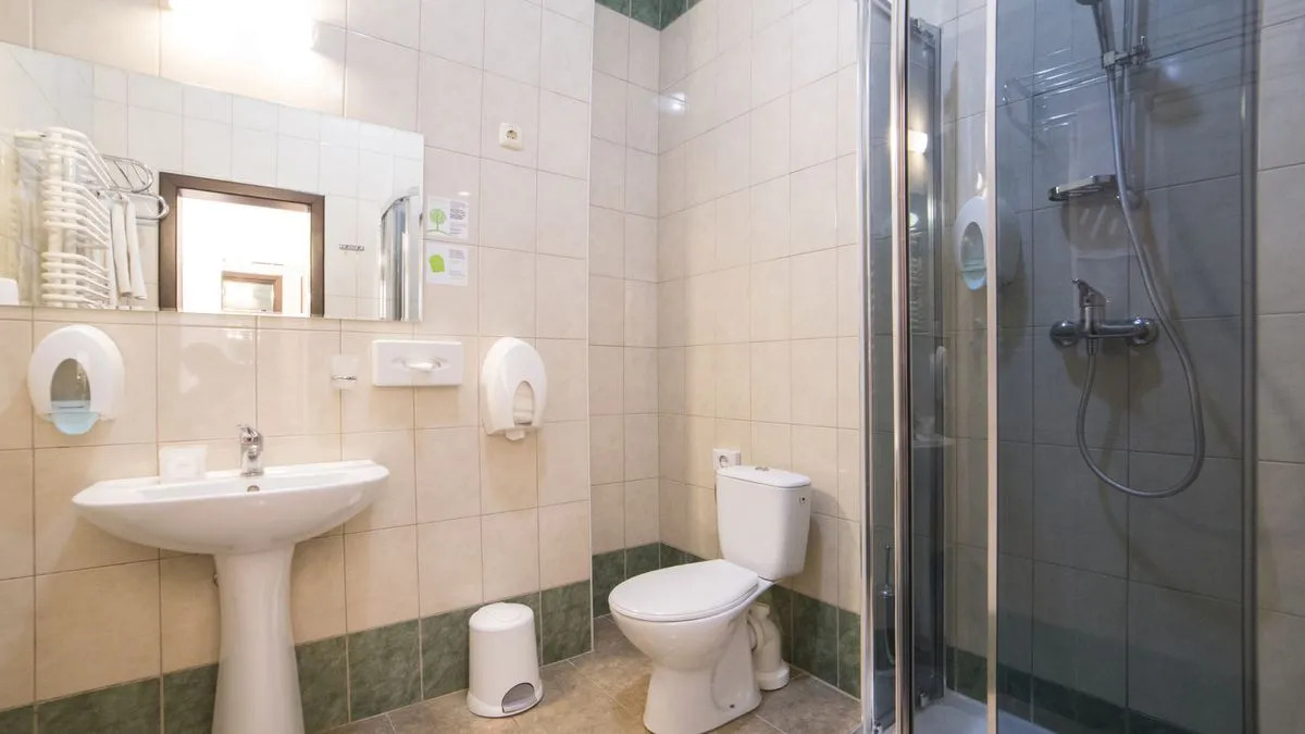 Optima Дворжец Львов