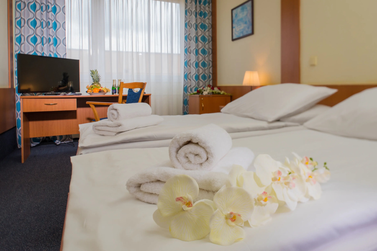 TOP HOTEL Praha & Conference Centre