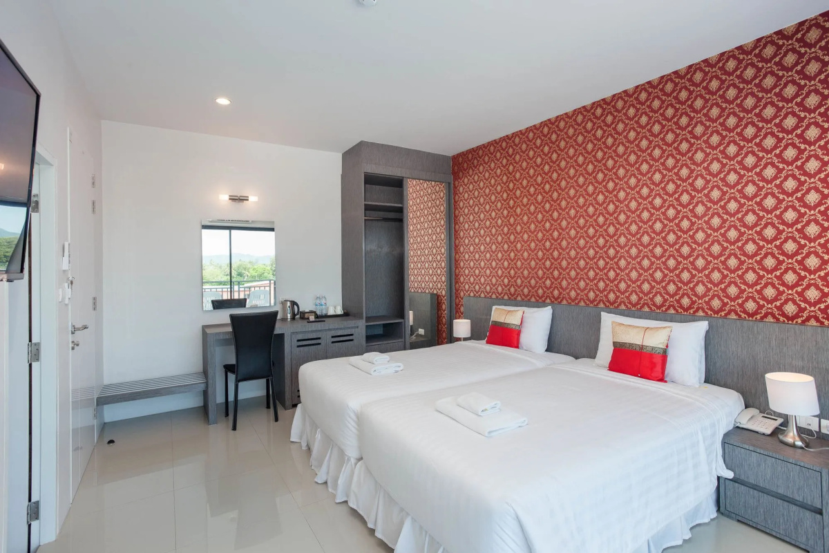 The Thames Pool Access Resort SHA+