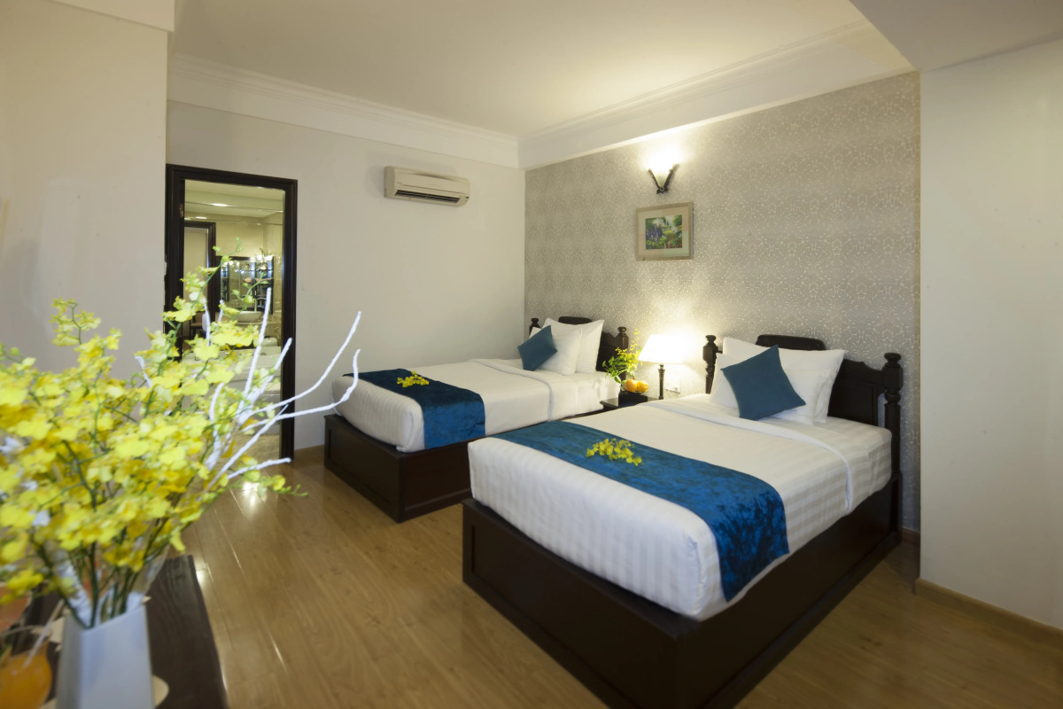 Sunrise Central Hotel