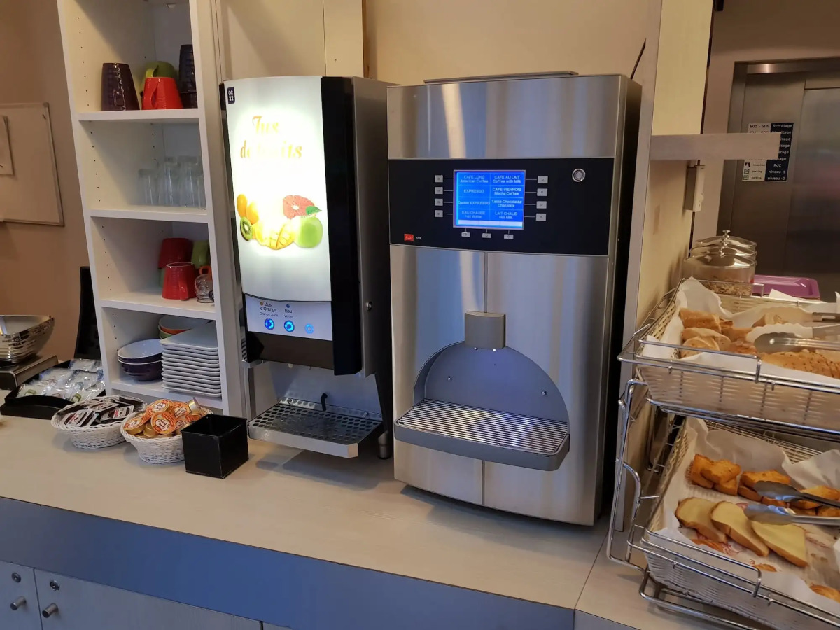 B&B HOTEL Marseille La Timone