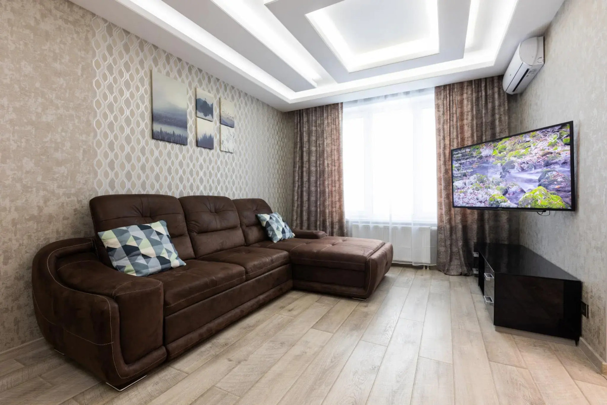 Сутки Уфа на улице Энтузиастов 16