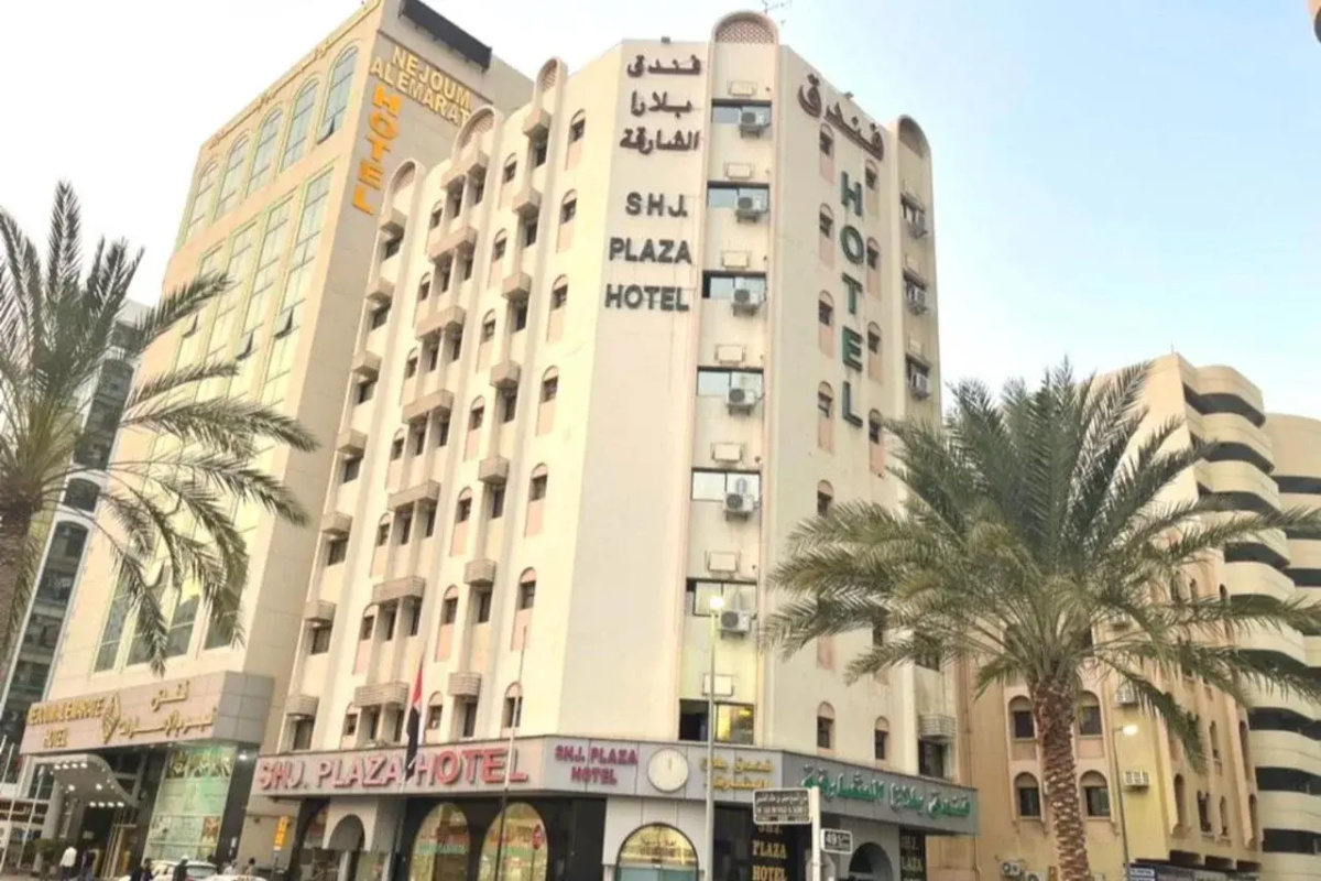 OYO 1118 Sharjah Plaza Hotel
