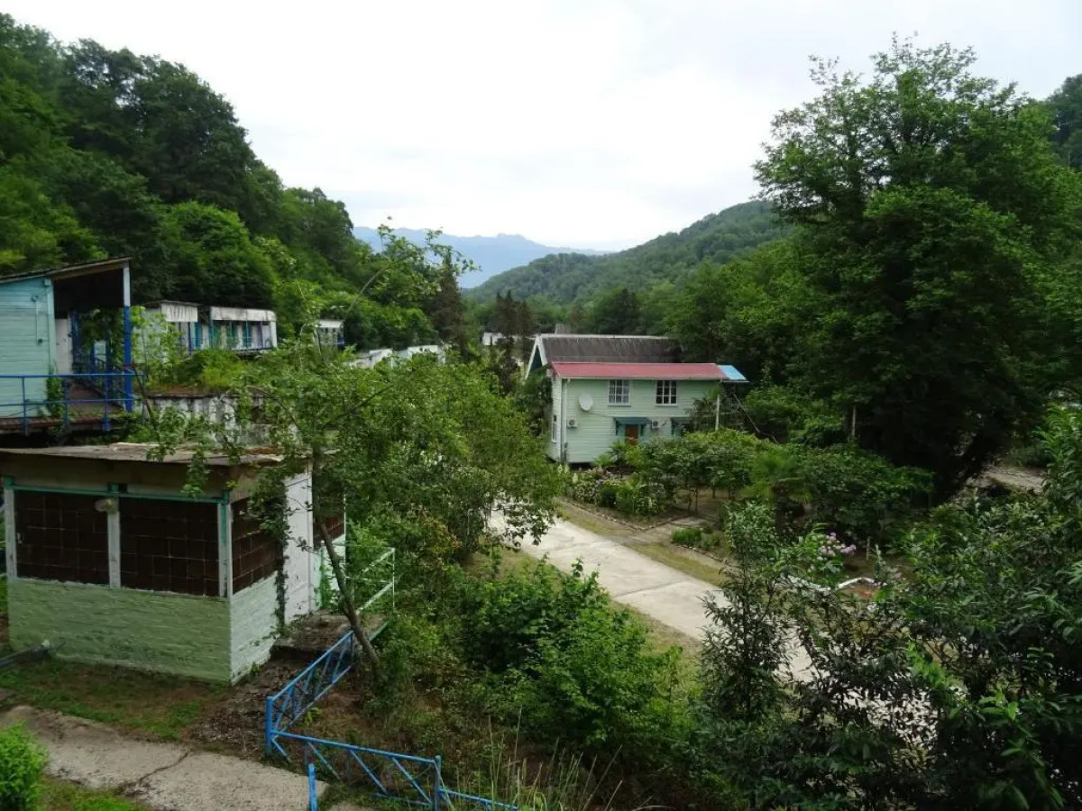 Золотая бухта