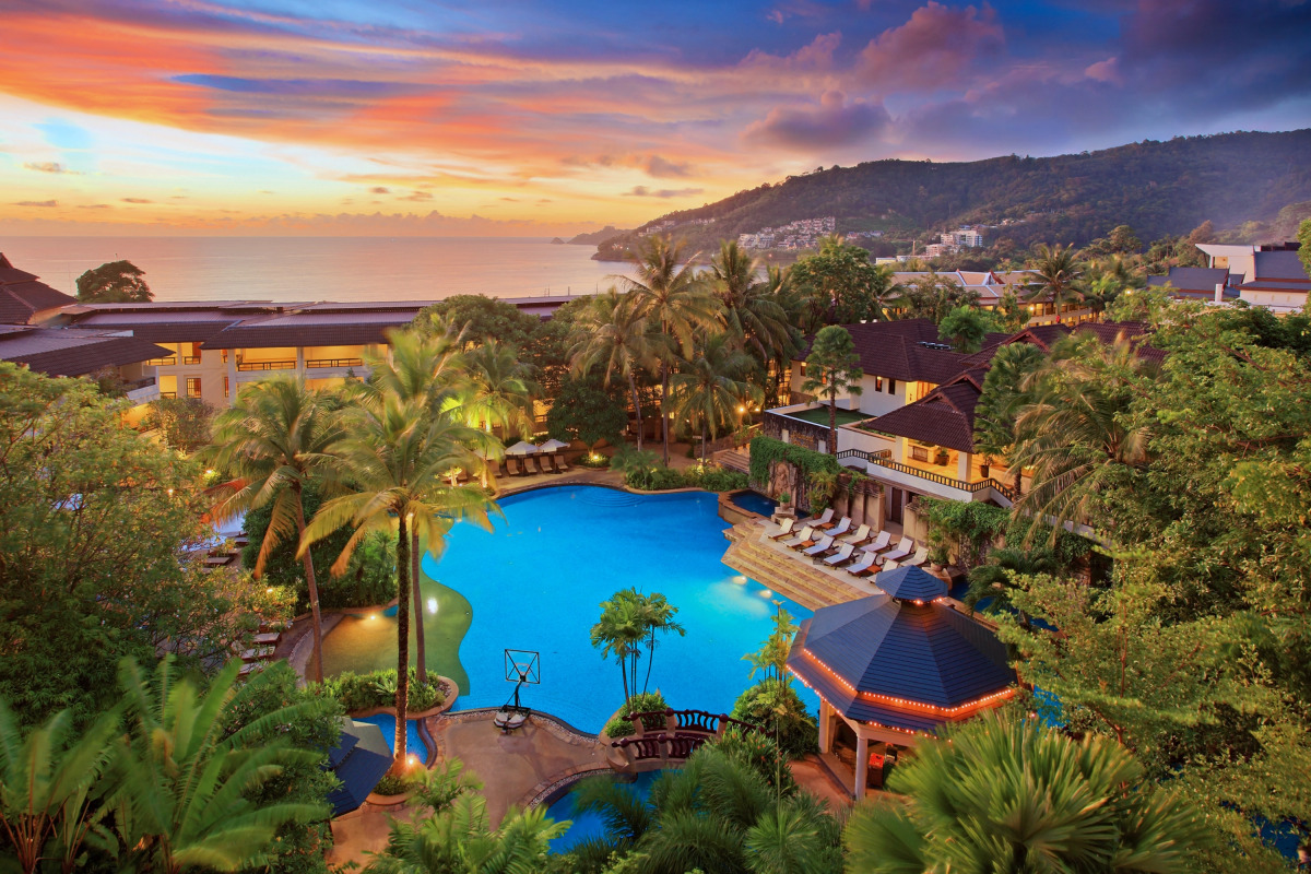 Diamond Cliff Resort & Spa, Patong Beach
