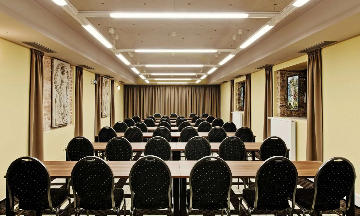 Grandezza Hotel Luxury Palace