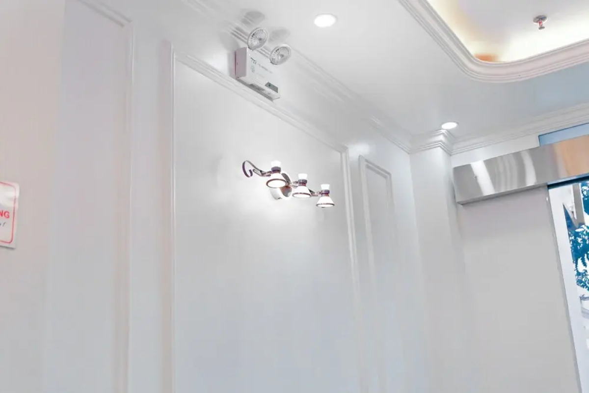 Chemi Noi Bai Airport Hotel