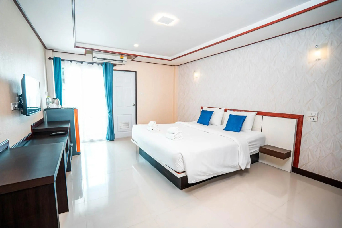 Blue Sky Residence Airport