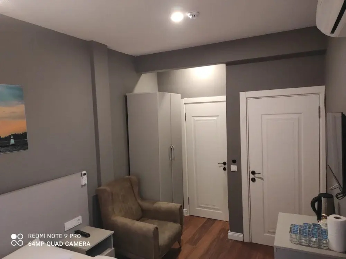 Отель Gokotta Suite