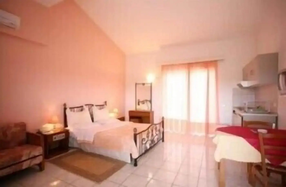 Oasis Hotel Kyparissia