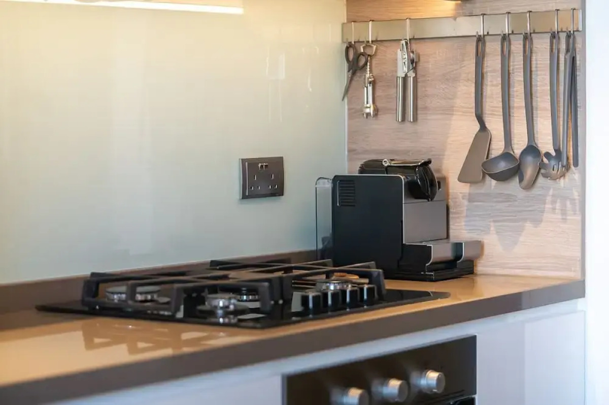 HiGuests - Studio One