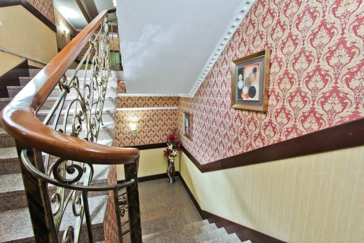 Grand Hotel