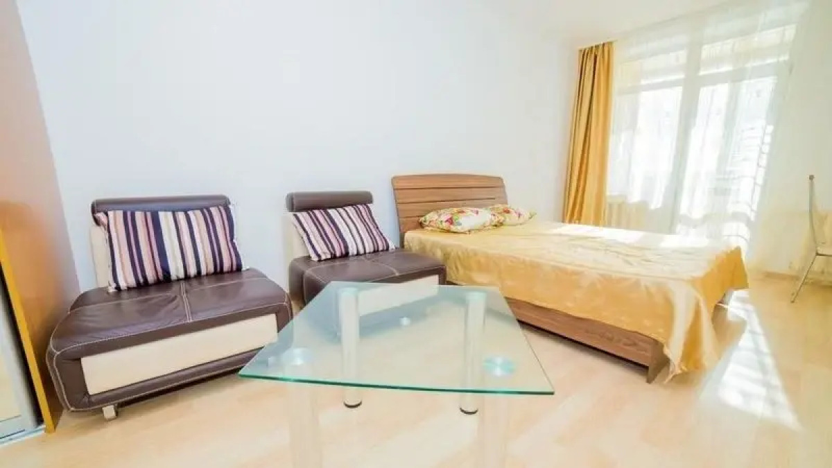 Vlstay Na Avrorovskoj Apartaments