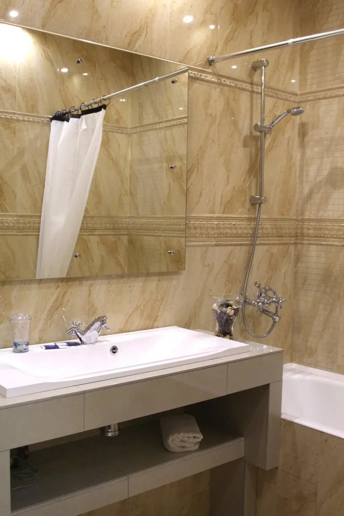 Отель Онегин